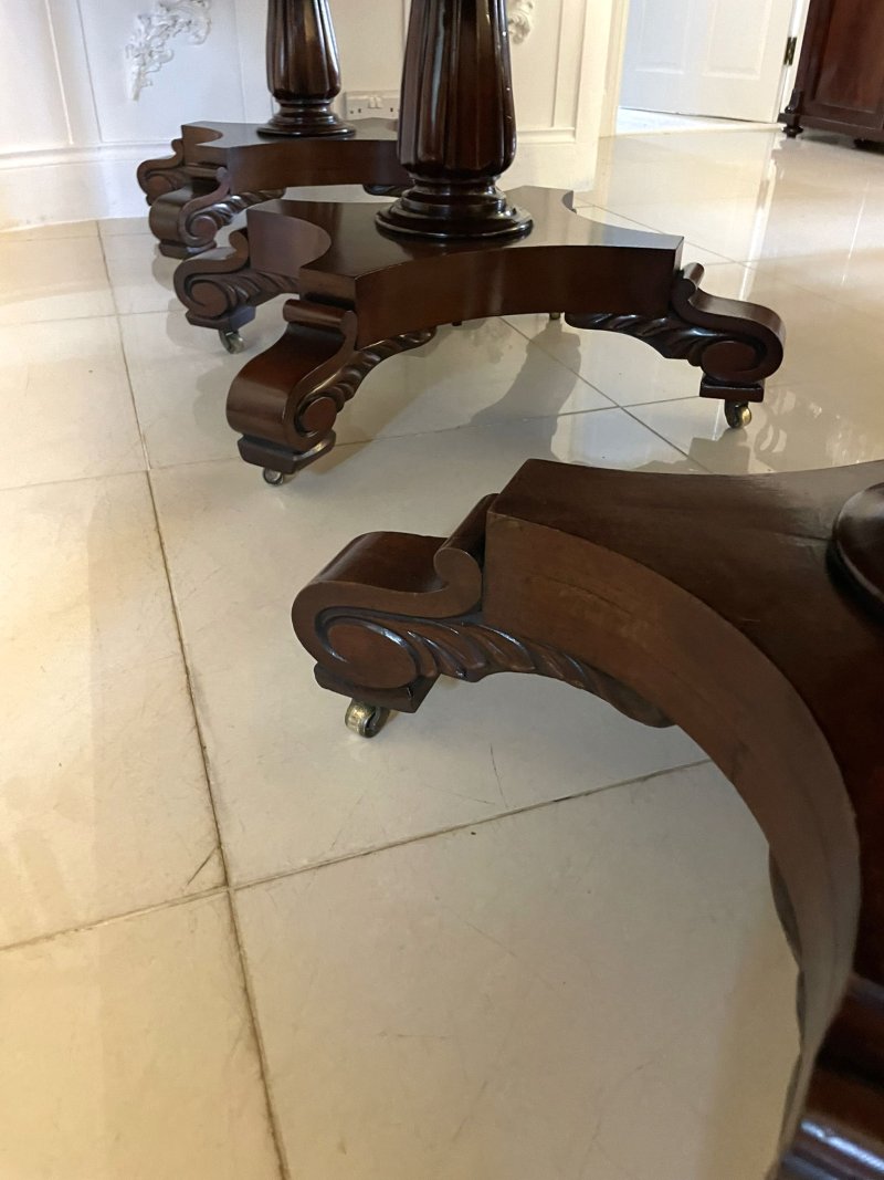 Exceptional Quality Antique Regency Figured Mahogany Triple Pedestal 10/12 Seater Dining Table - Image 15